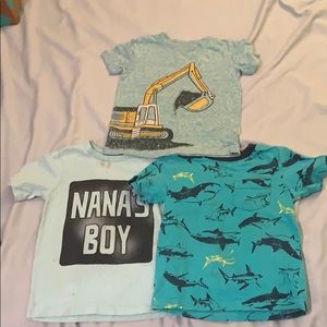 🌵 2/$10 Bundle 4 shirts w/ stains